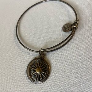 💫 Alex and Ani cosmic balance 💫